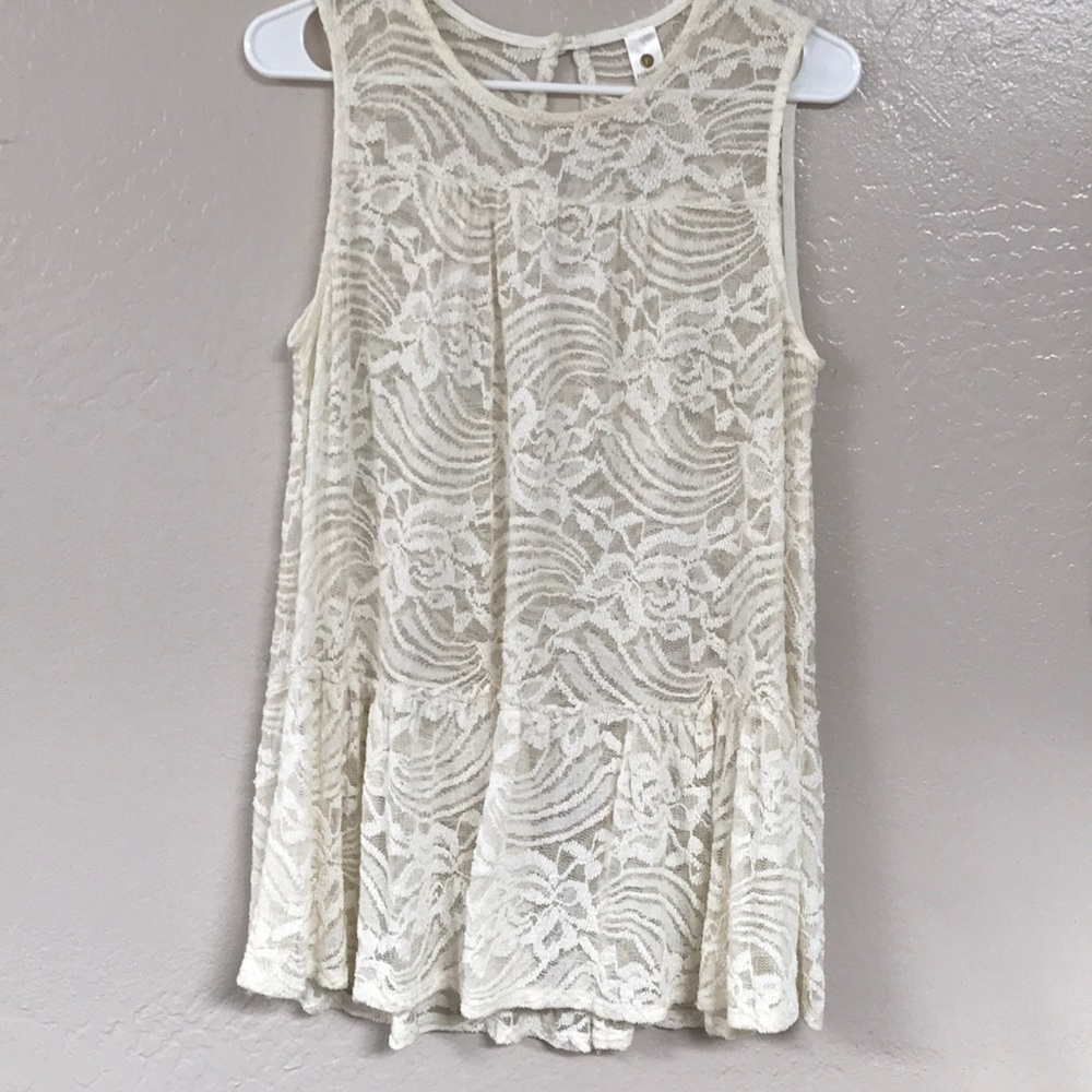 🌸 Rokoko Lace Tunic Top